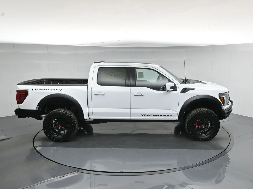 New 2026 Oxford White Ford Raptor image 43