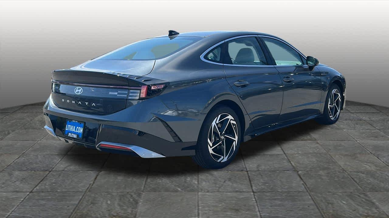 New 2026 Portofino Gray Hyundai SEL Sport image 5