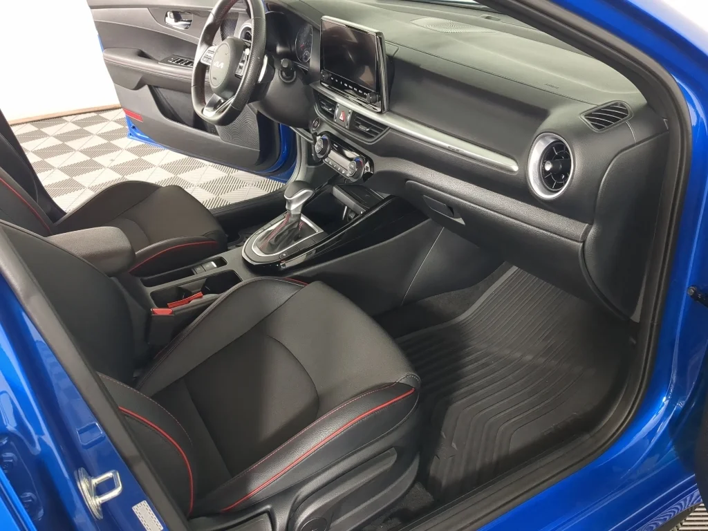 Used 2024 Sporty Blue Kia GT image 17