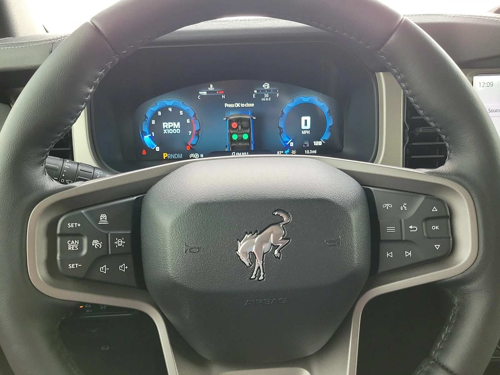 New 2026 Shadow Black Ford Outer Banks&reg; image 18