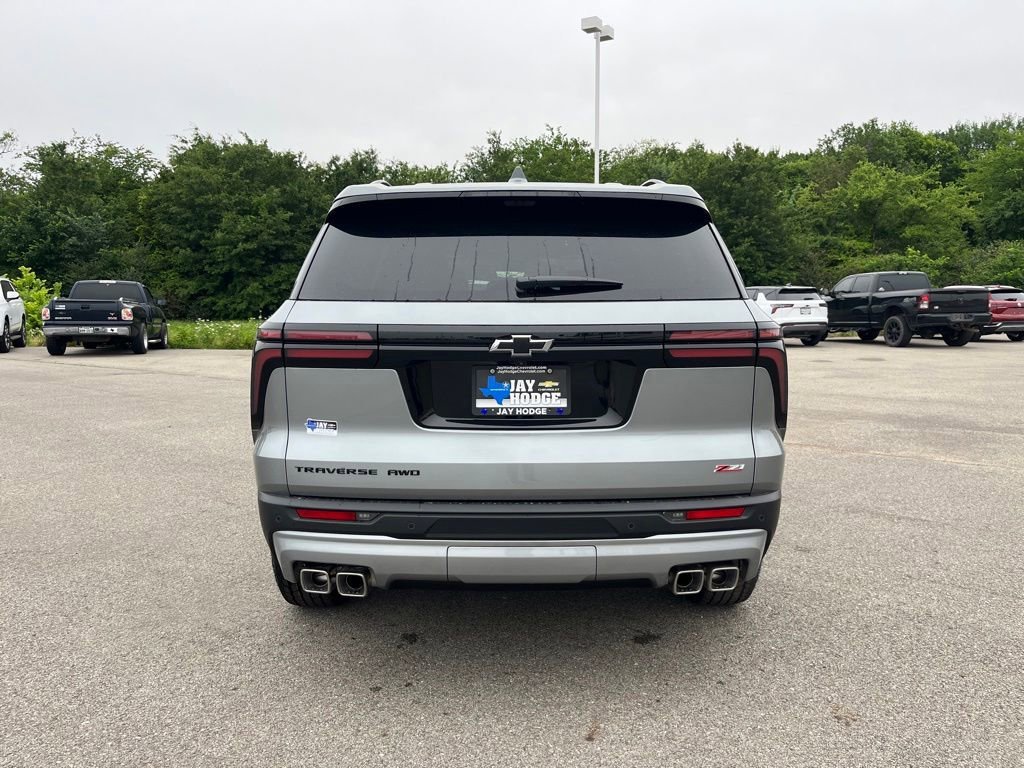2026 Chevrolet Traverse Z71 - Photo 4
