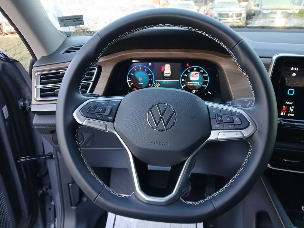 New 2025 Gray Volkswagen 2.0T SE w/Technology image 14