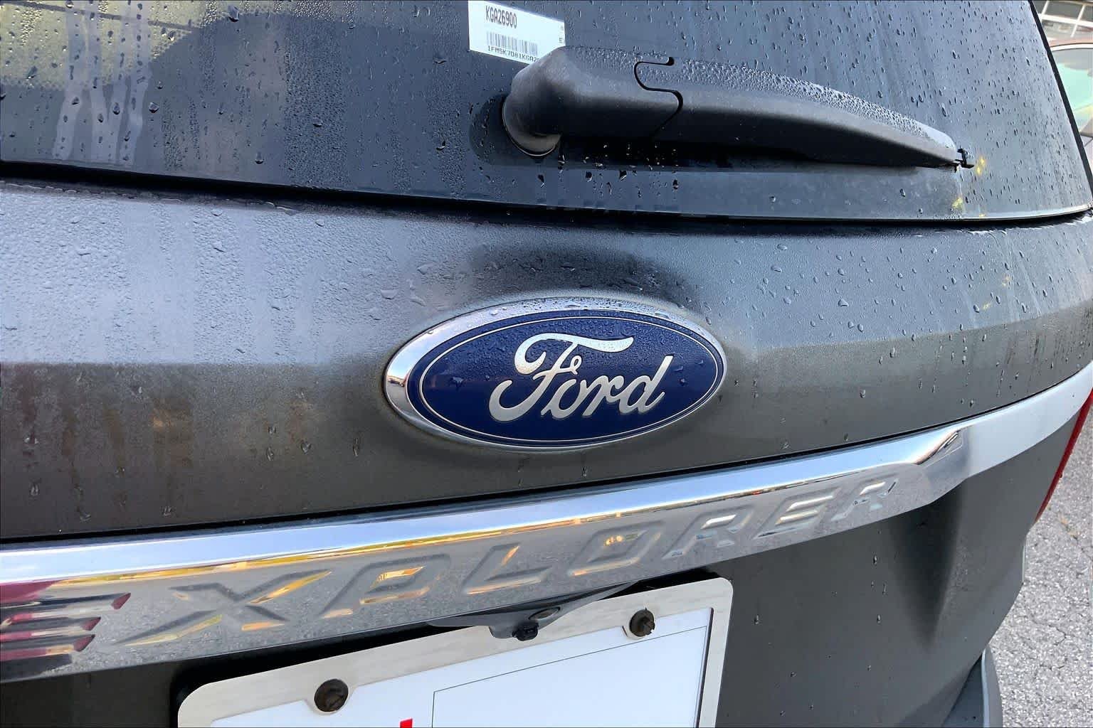 Used 2019 Magnetic Ford XLT image 10