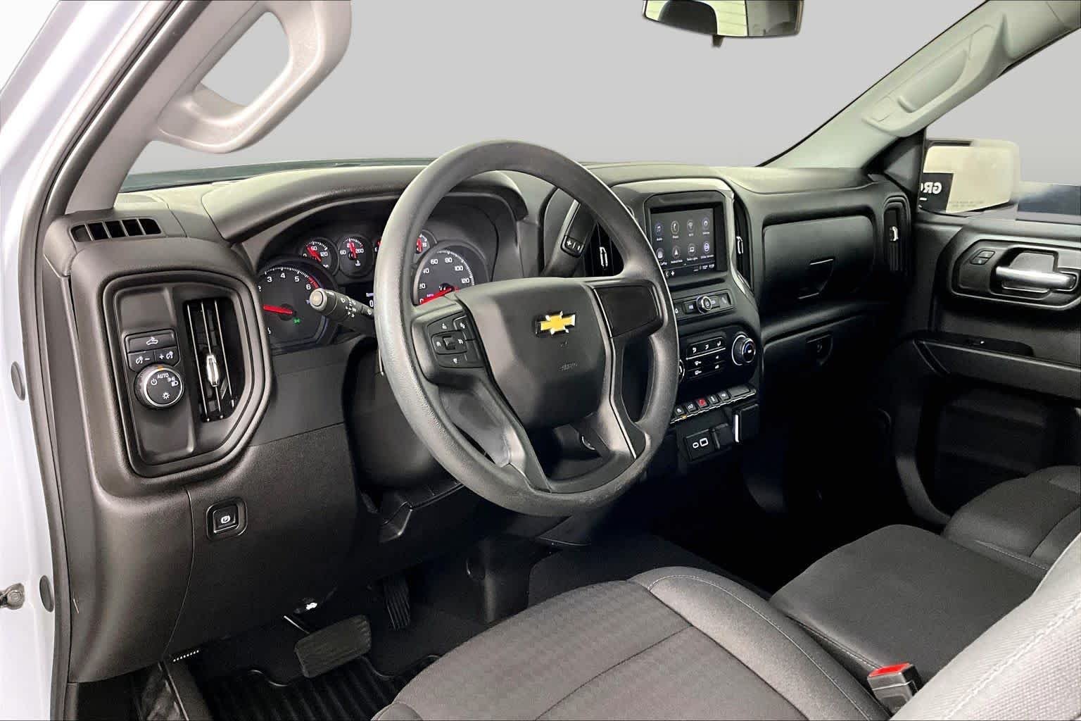 Used 2024 Slate Gray Metallic Chevrolet Custom image 16