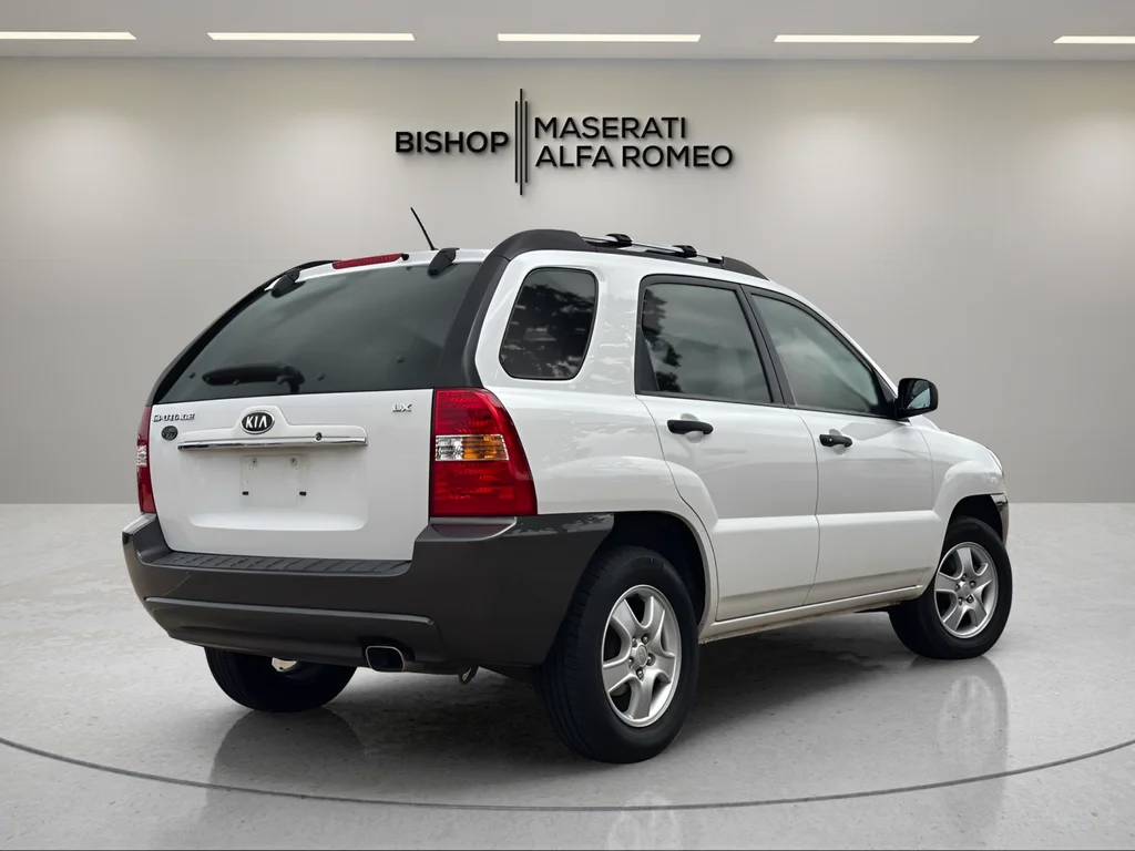Used 2007 White Kia LX image 5