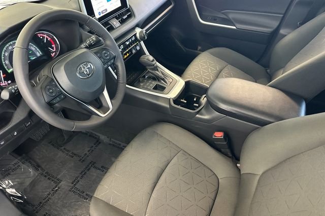 Certified Used 2023  Toyota XLE image 12