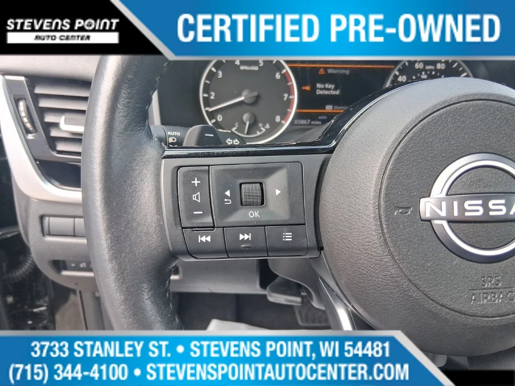 Used 2023 Super Black Nissan SL image 19
