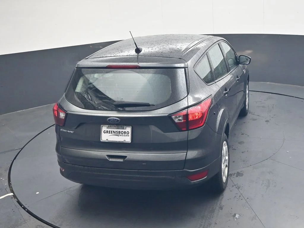 Used 2019 Gray Ford S image 34
