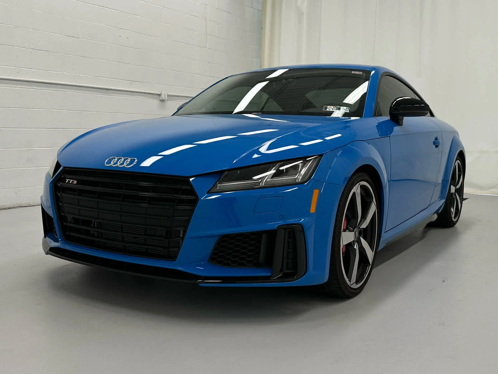 Used 2023 Turbo Blue Audi  image 4