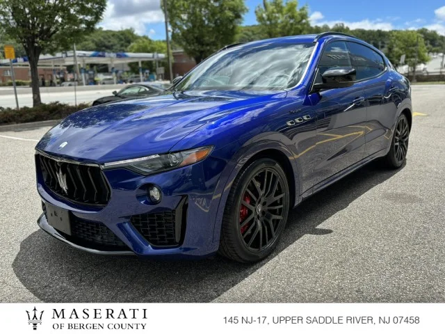 2022 Maserati Levante Modena's photo