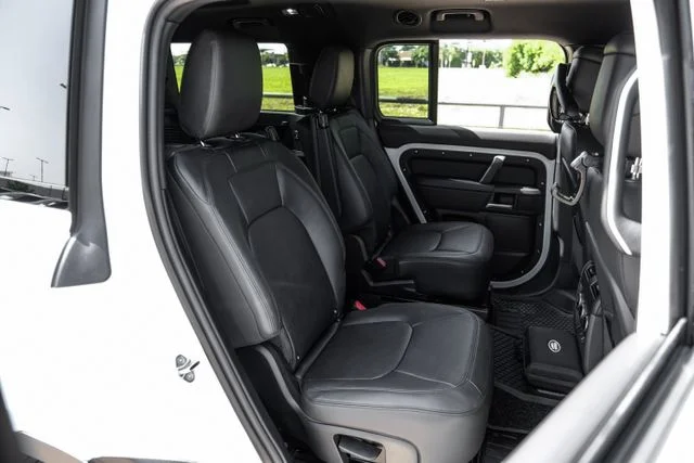 New 2026 White Land Rover S image 45