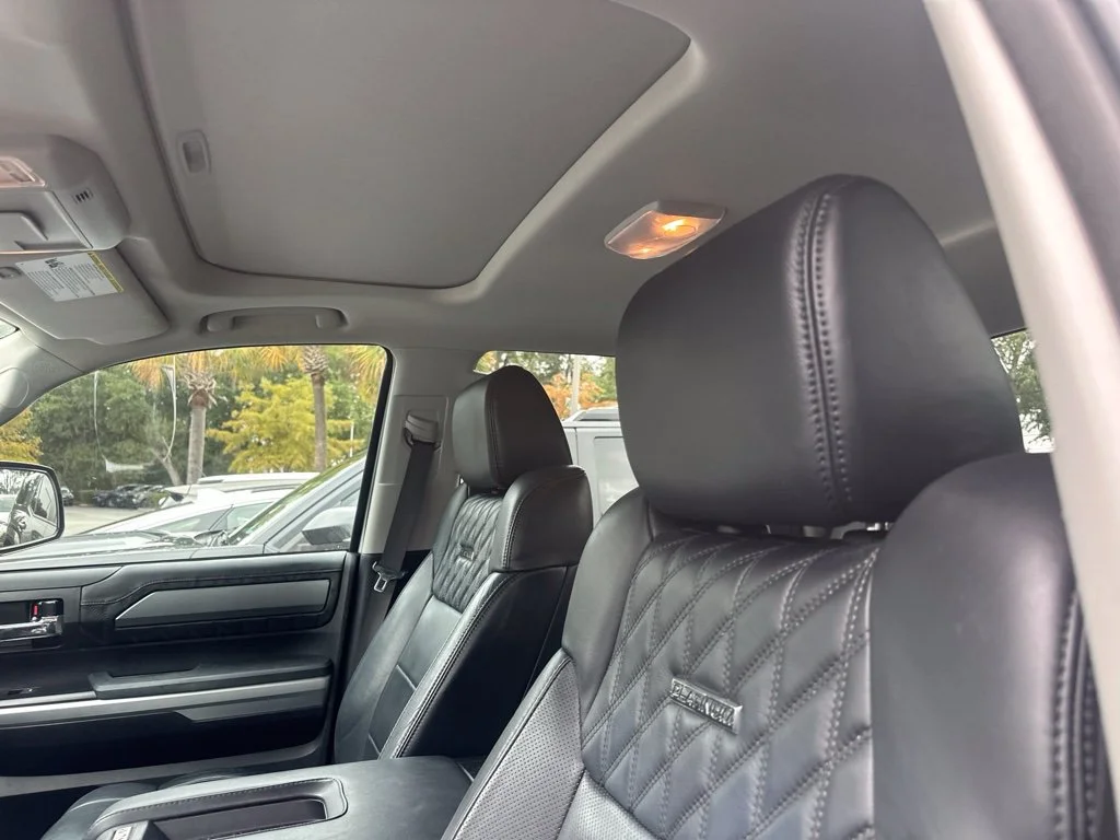 Used 2017 White Toyota Platinum image 3