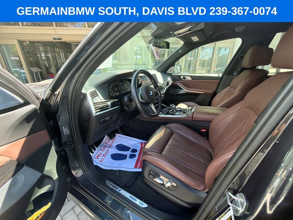 Used 2020 Gray Metallic BMW M50i image 19