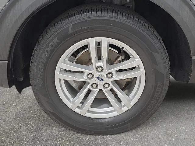 Certified Used 2020 Magnetic Ford XLT image 30