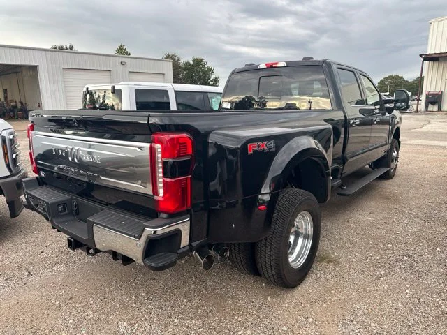 New 2027 Agate Black Metallic Ford F-350® King Ranch® image 4