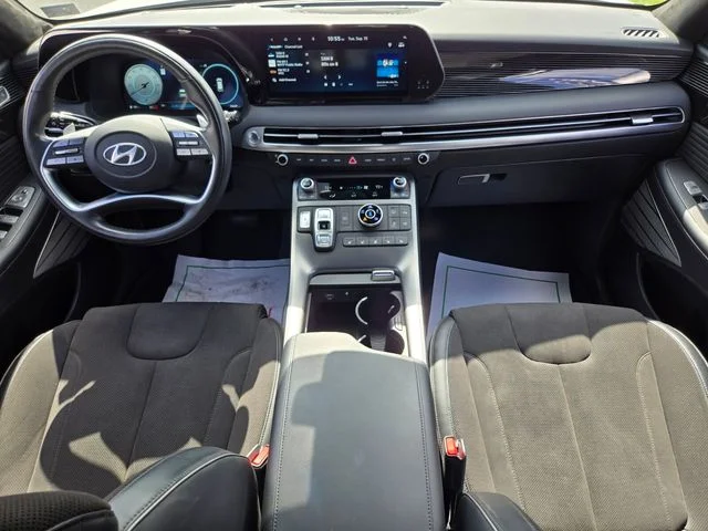 Used 2025 White Hyundai Calligraphy Night Edition image 16