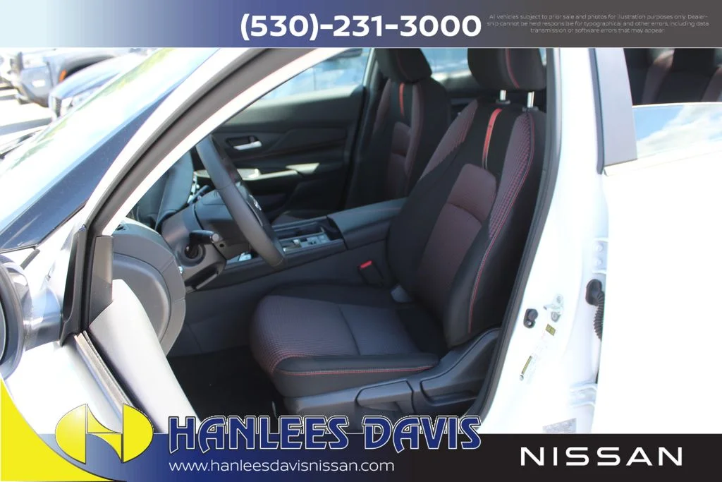 New 2026 Aspen White TriCoat / Super Black Two-tone Nissan SR image 12