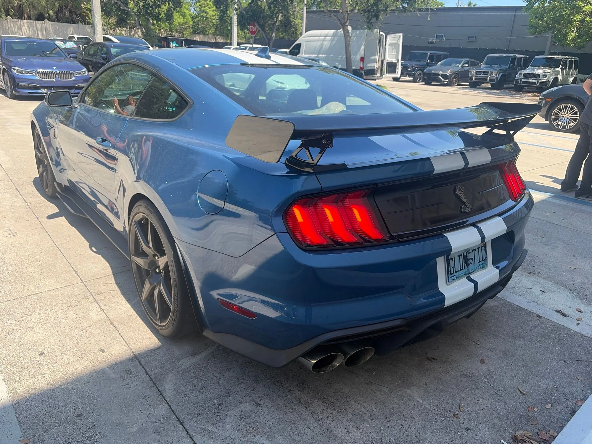Used 2020 Blue Ford Shelby GT500 image 4