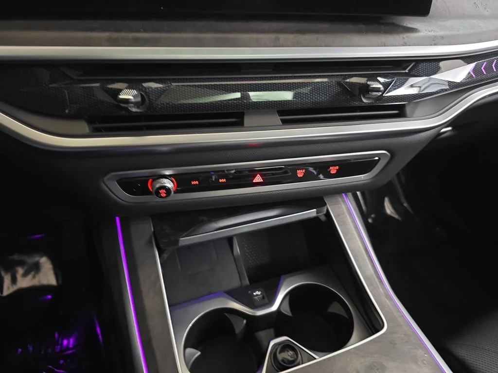 Used 2024 Skyscraper Gray Metallic BMW xDrive40i image 27
