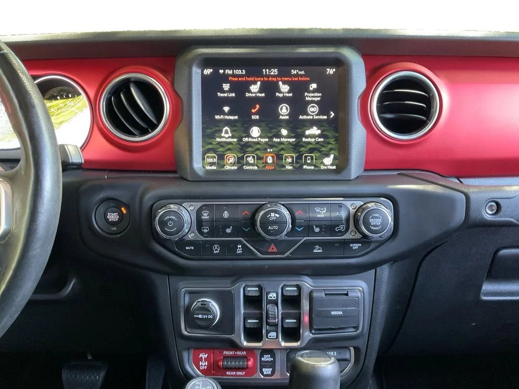 Used 2021 Silver Jeep Rubicon image 12