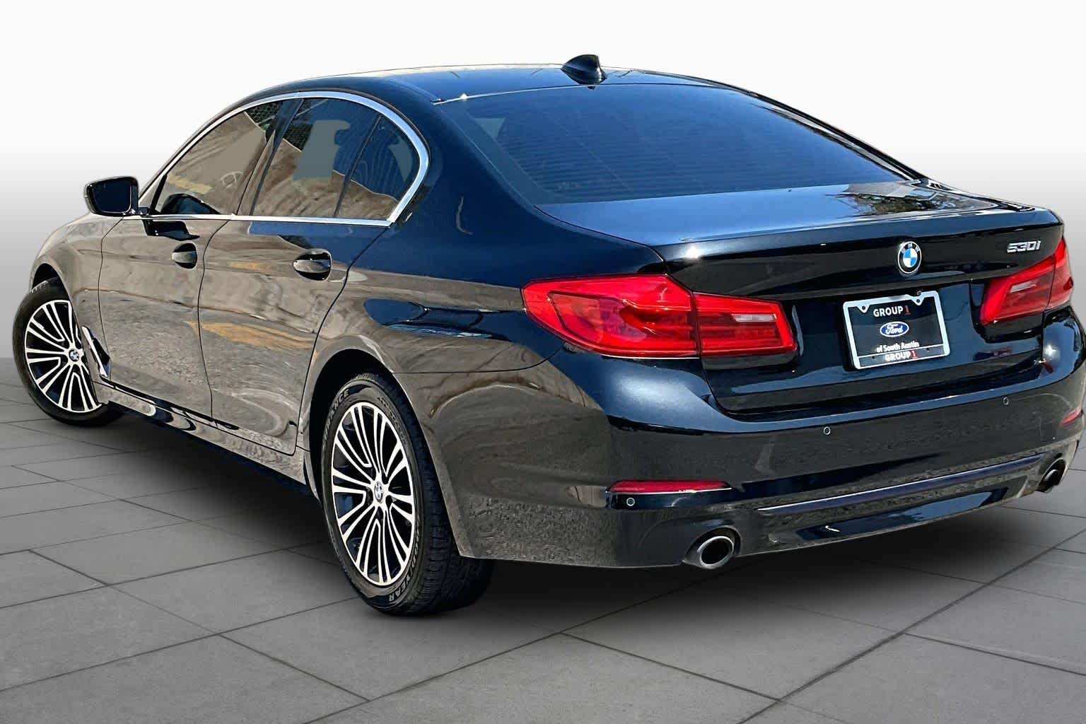 Pre-Owned 2019 BMW 5 Series 530i