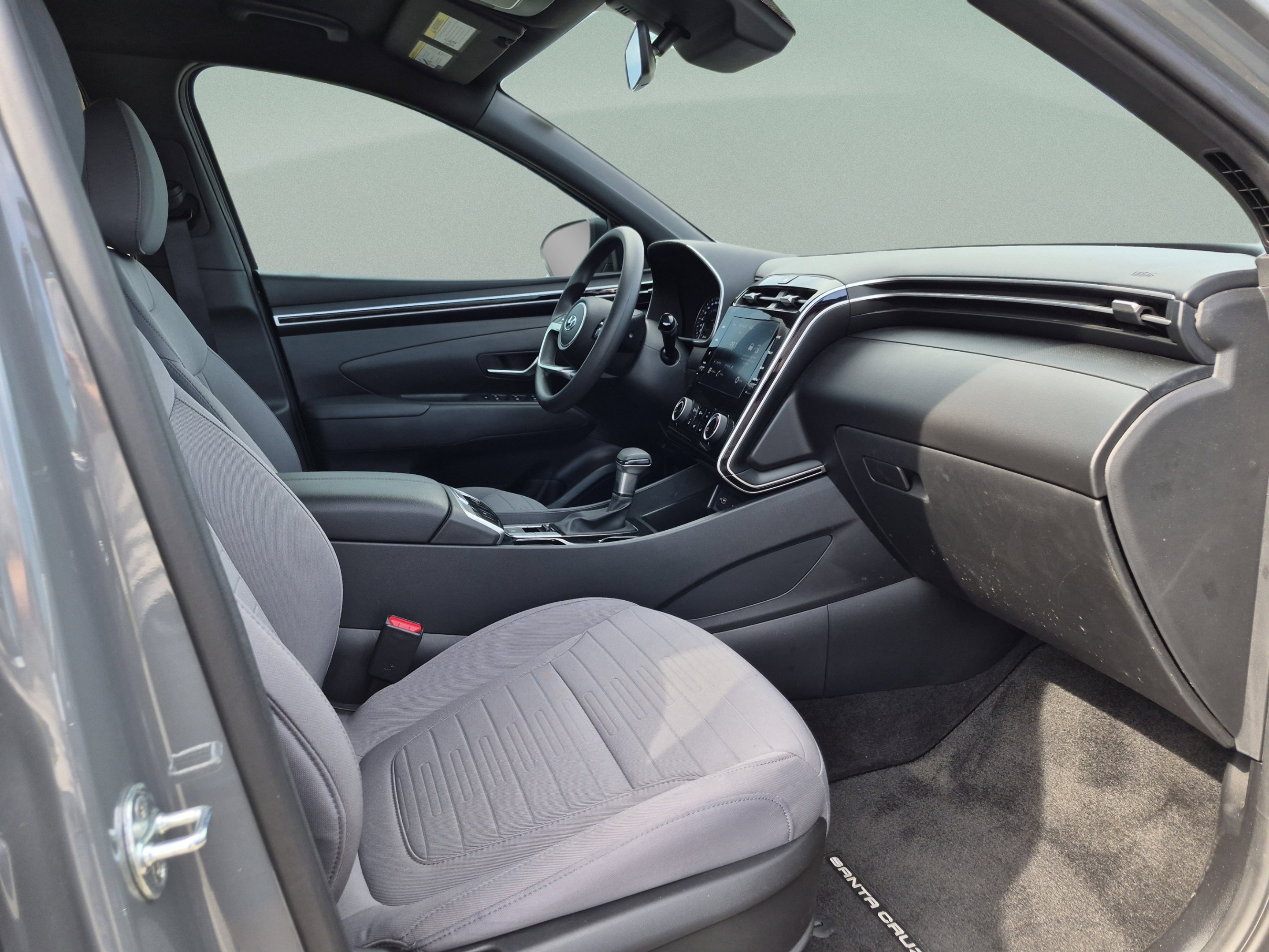 Used 2023 Hampton Gray Hyundai SEL image 19