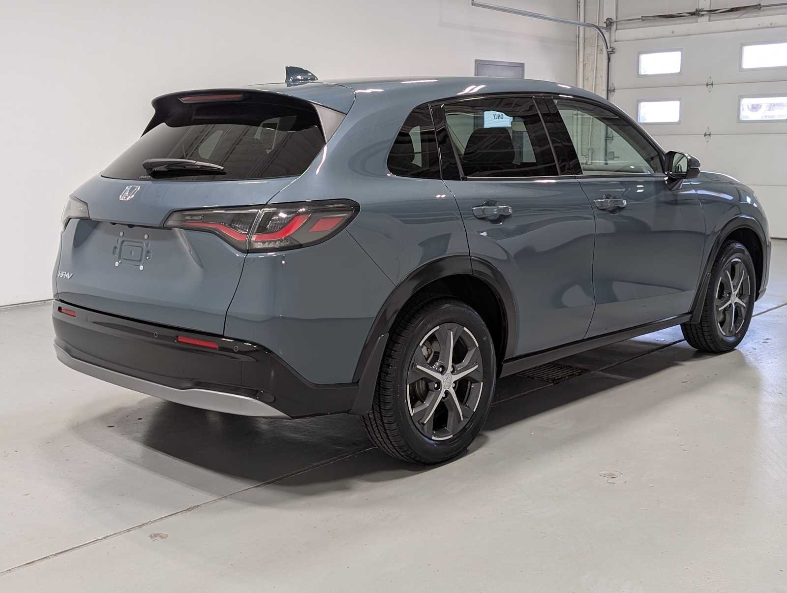 2024 Honda HR-V EX-L - Photo 8