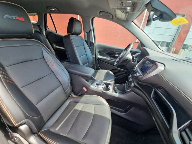 Used 2022 Desert Sand Metallic GMC AT4 image 31