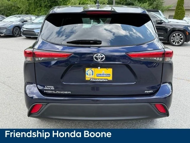 Used 2023 Blue Toyota L image 6
