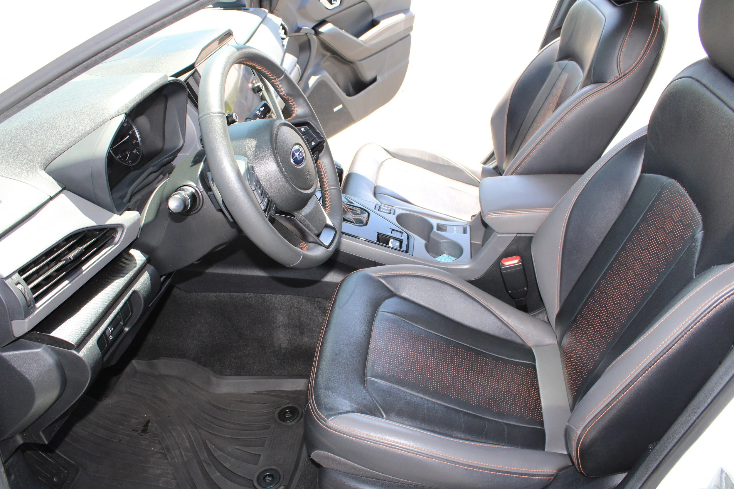 Used 2024 Crystal White Pearl Subaru Limited image 27