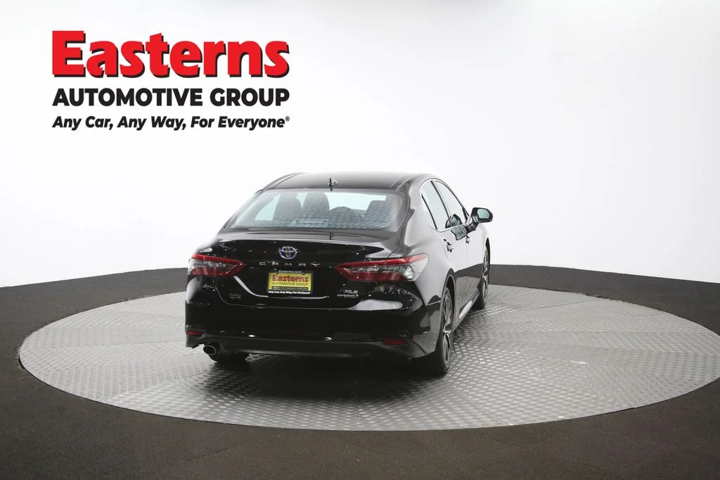 Used 2022 Black Toyota XLE image 38