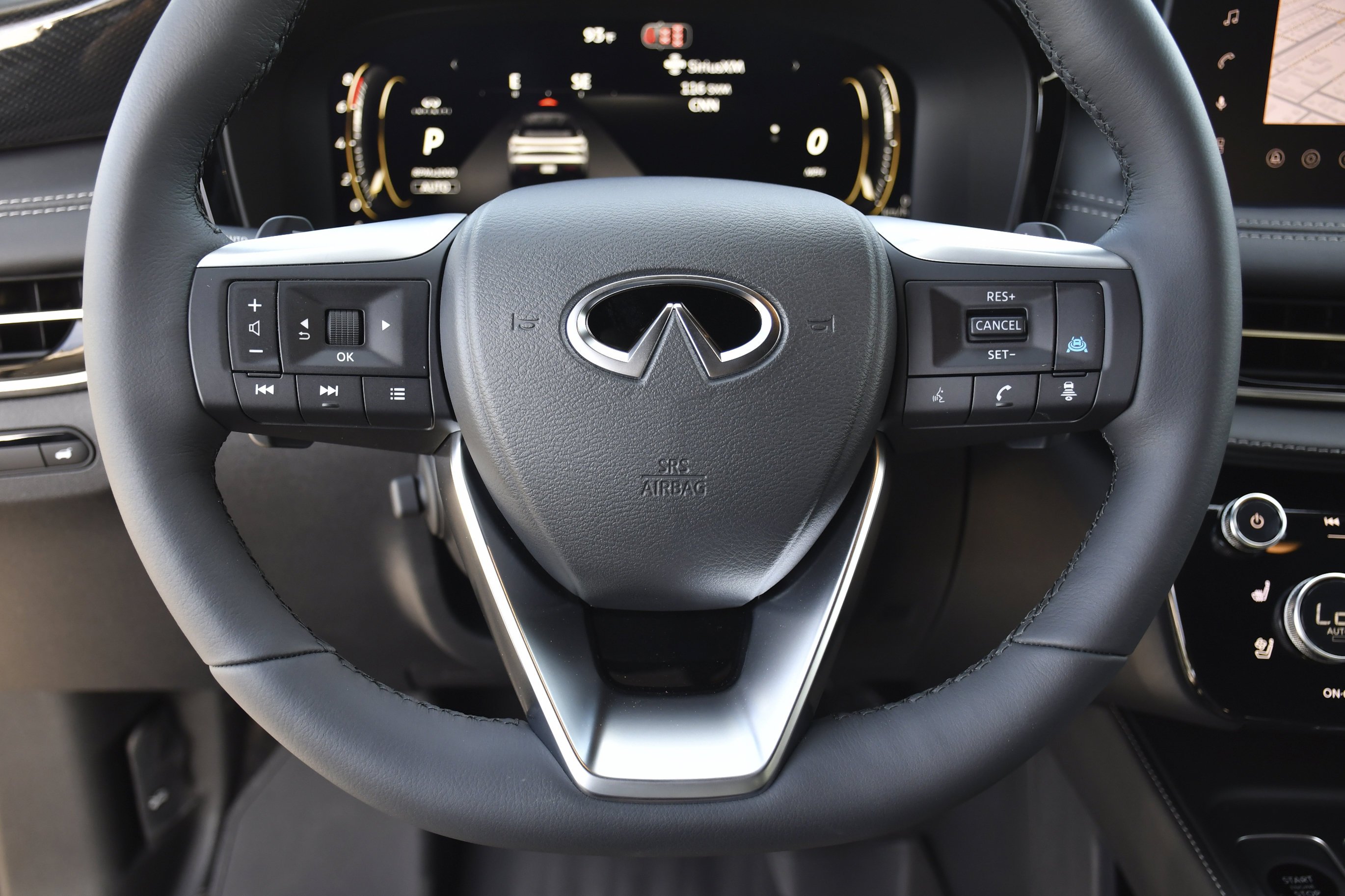New 2027 HARBOR GRAY INFINITI Sport AWD image 7