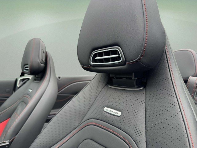 2026 Mercedes-Benz CLE AMG 53 - Photo 14