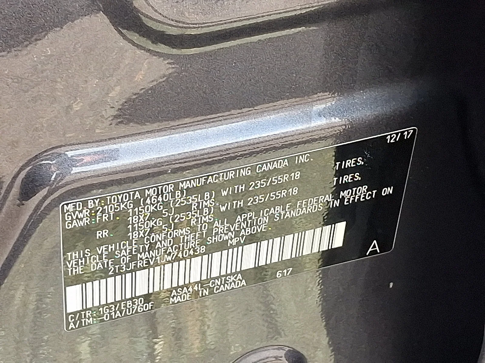 Used 2018 Magnetic Gray Metallic - 1G3 Toyota SE image 28