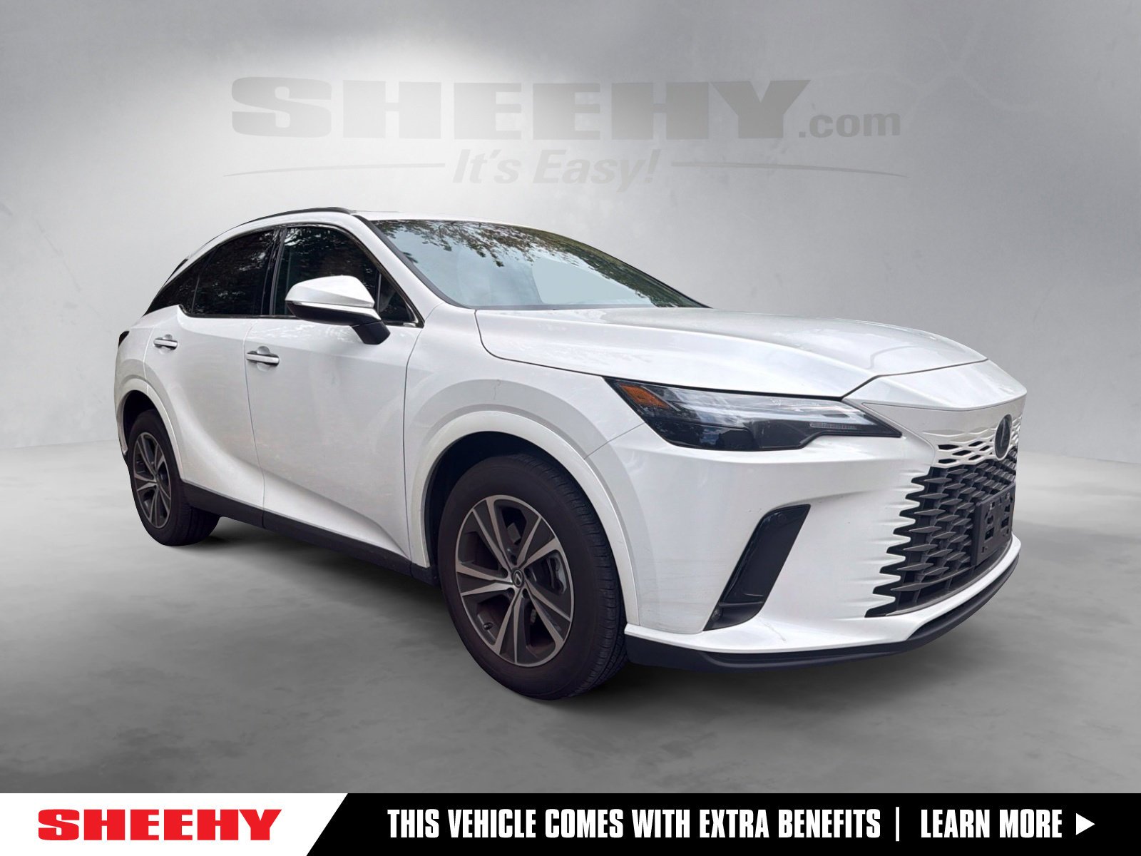 Used 2025 White Lexus 350 Premium image 1