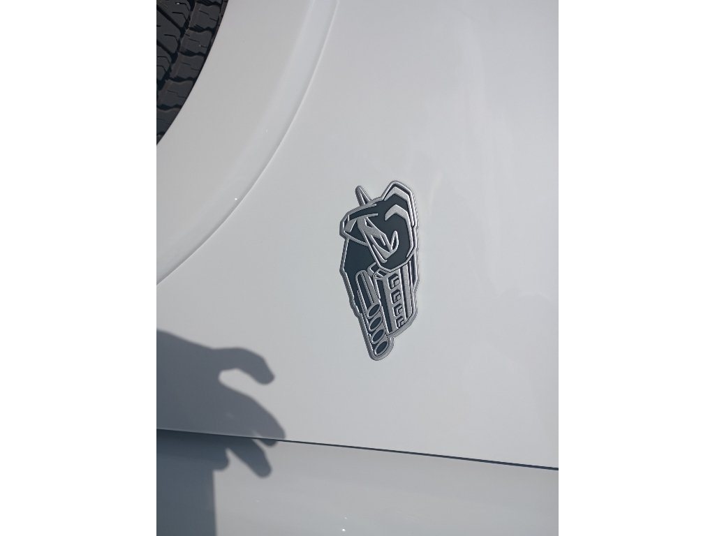 New 2026 Bright White Clear-Coat Exterior Paint RAM Big Horn image 40