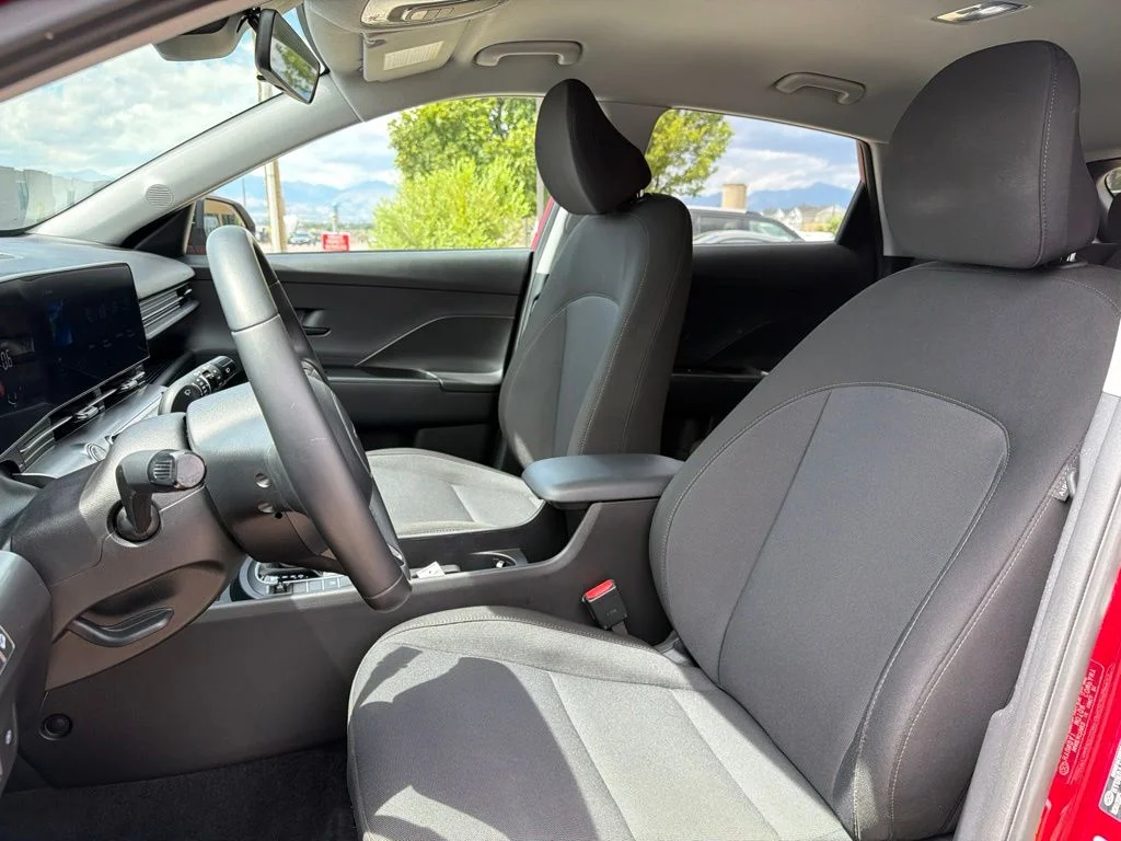 Used 2026 Red Hyundai SEL Sport image 9
