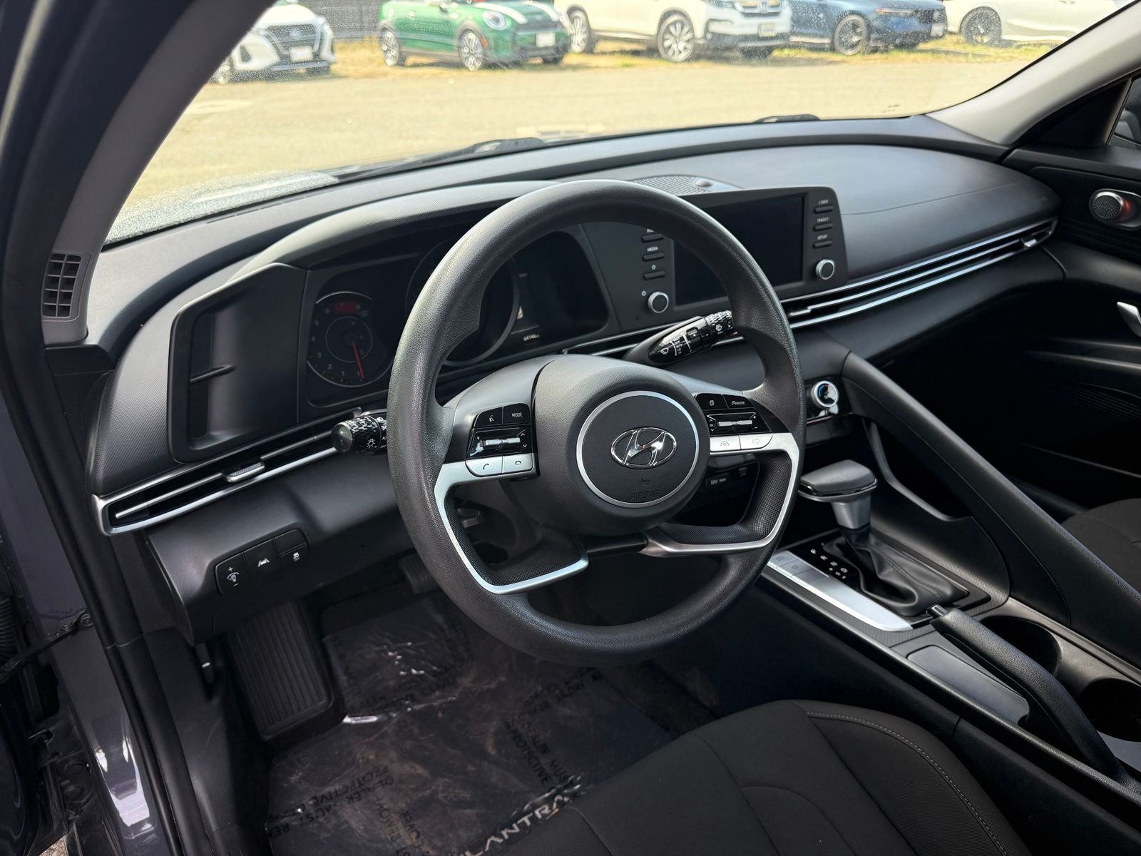 Used 2023 Gray Hyundai SEL image 13