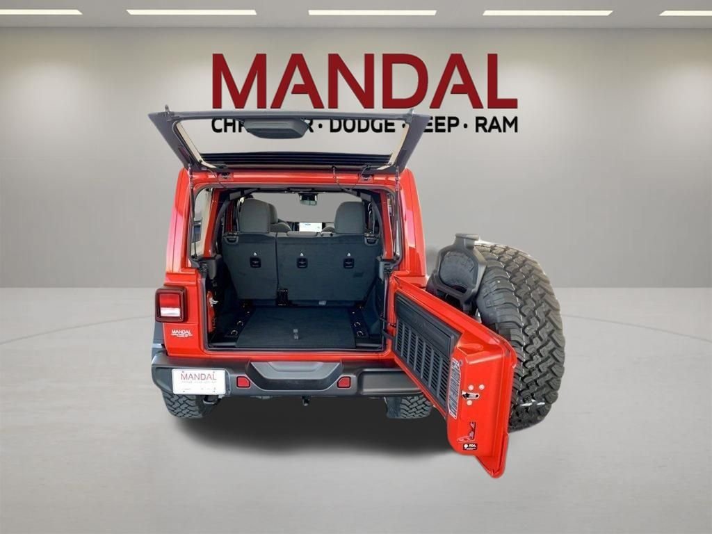 2026 Jeep Wrangler 4-Door Willys - Photo 21