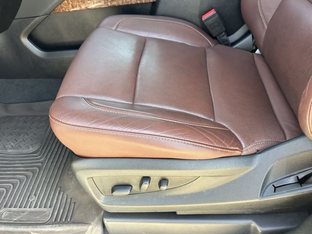 Used 2019 Beige Chevrolet Premier image 28