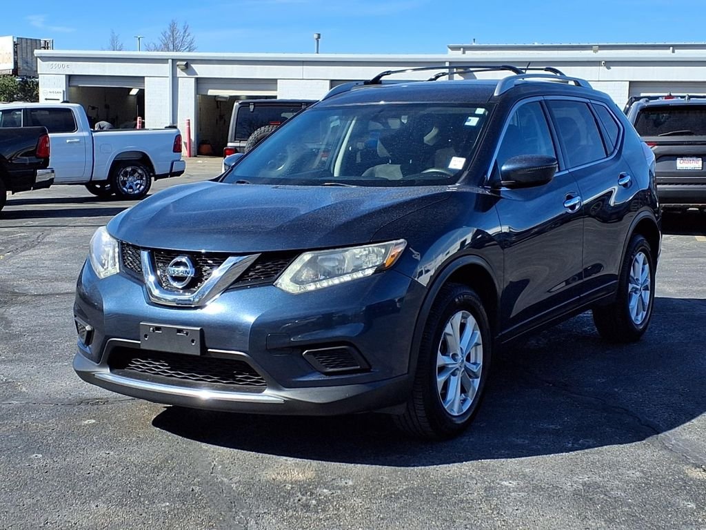 Used 2016 Nissan Rogue SV with VIN KNMAT2MT5GP656367 for sale in Olathe, KS