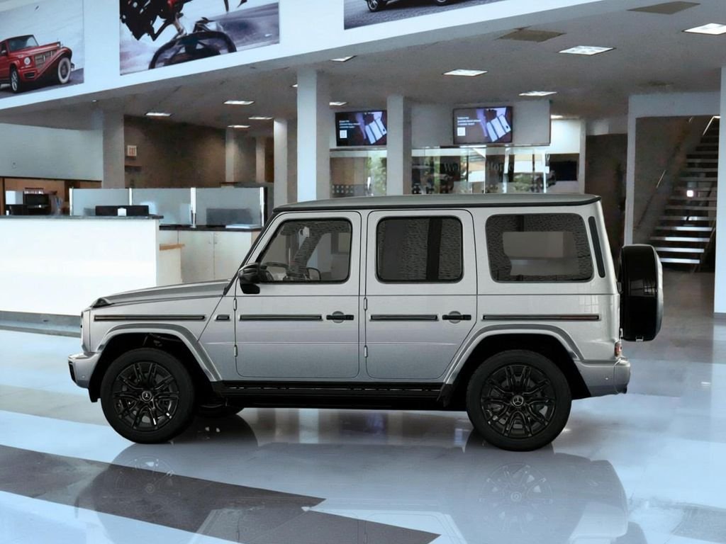 New 2027 Iridium Silver Mercedes-Benz G 580 image 32