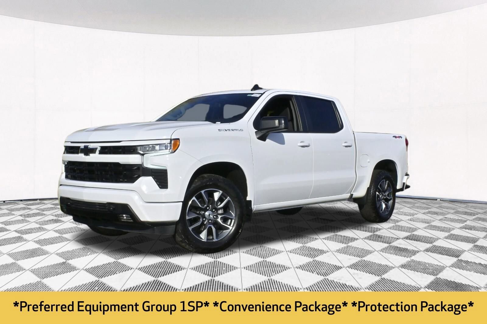 2024 Chevrolet Silverado 1500 RST photo 2