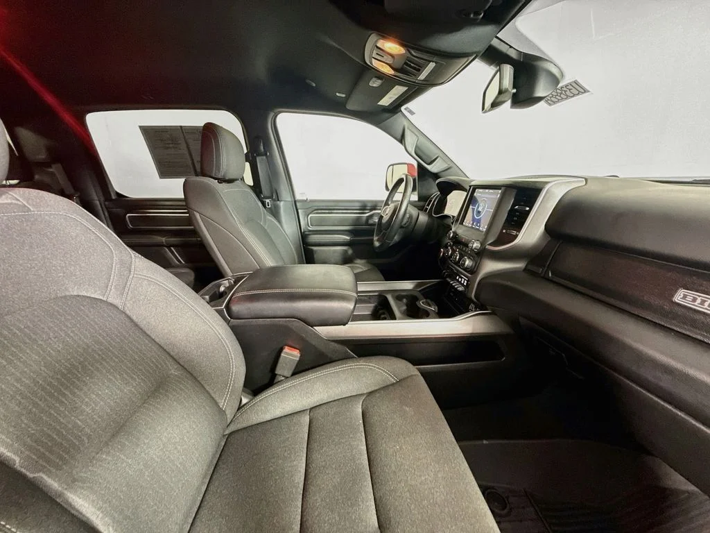 Used 2019 Flame Red Clearcoat Ram Big Horn/Lone Star image 28