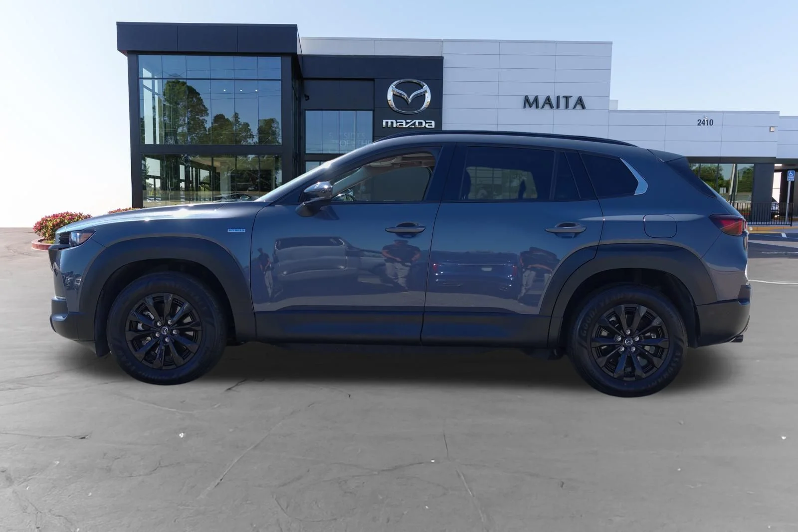 Certified Used 2025 Polymetal Gray Metallic Mazda Premium image 8