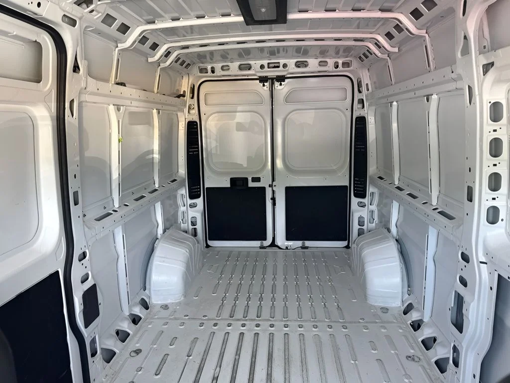 Used 2026 White Ram High Roof image 9