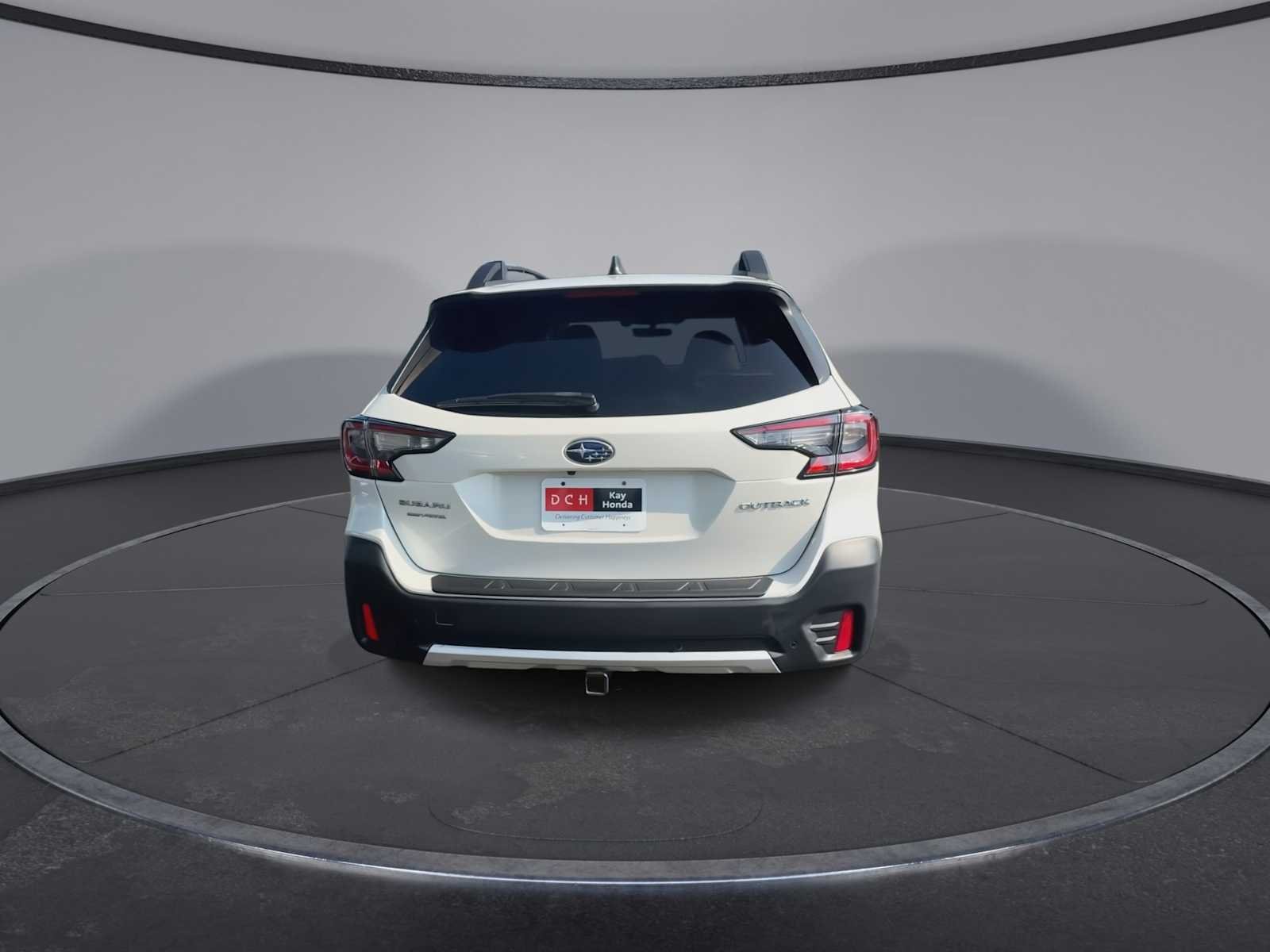 Used 2021 Crystal White Pearl Subaru Limited image 7