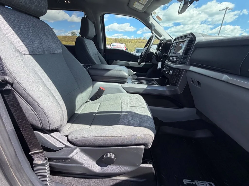 Used 2023 Gray Ford XLT image 37