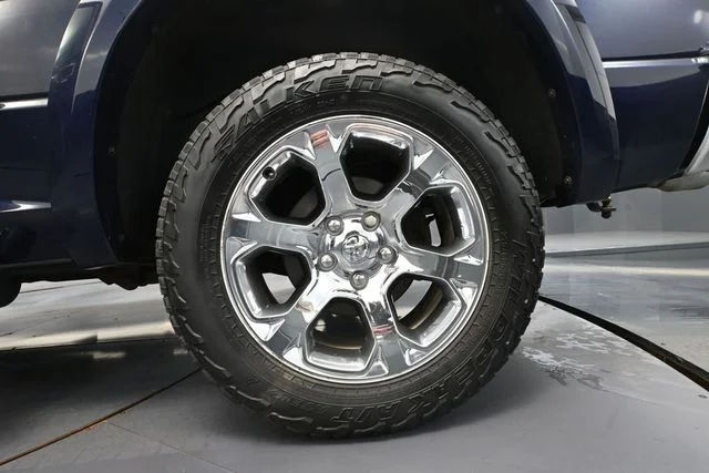 Used 2016 Blue Ram Laramie image 12