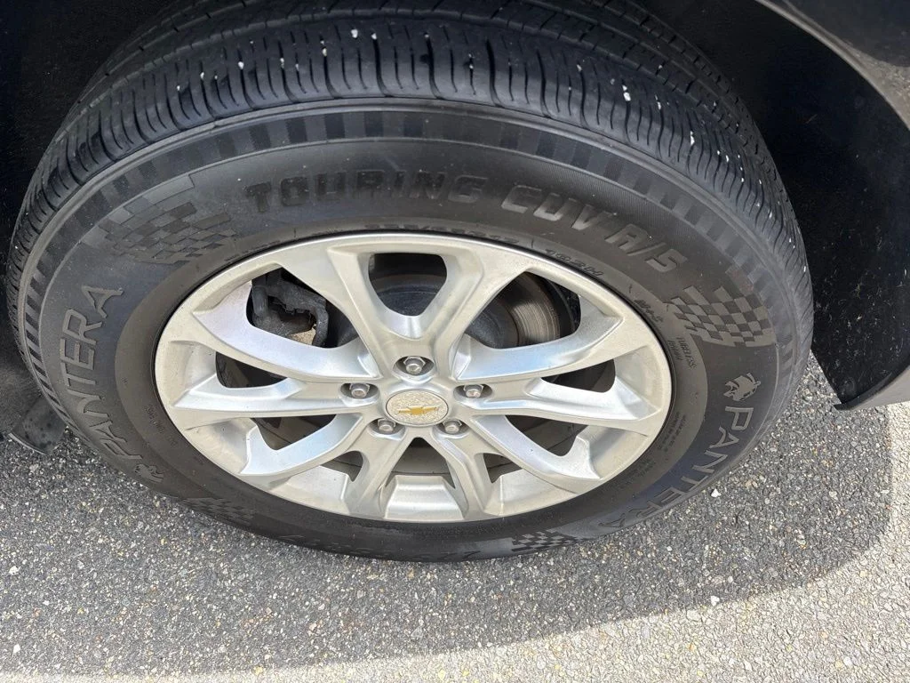 Used 2020 Black Chevrolet LS image 13